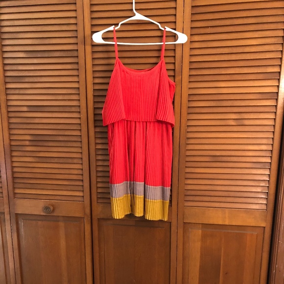 Dress - Picture 1 of 1